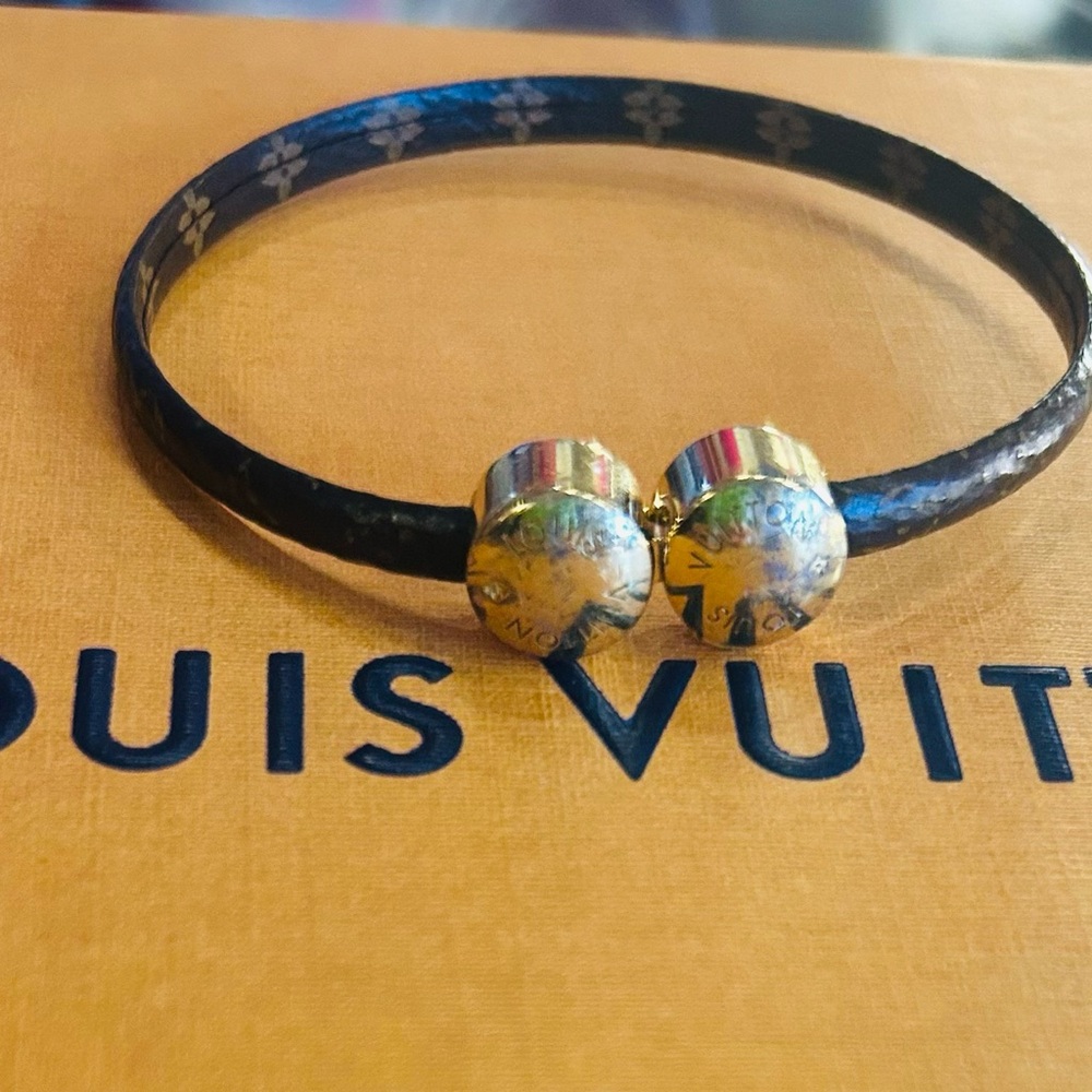 Louis Vuitton Black and Gold Monogram Bracelet
